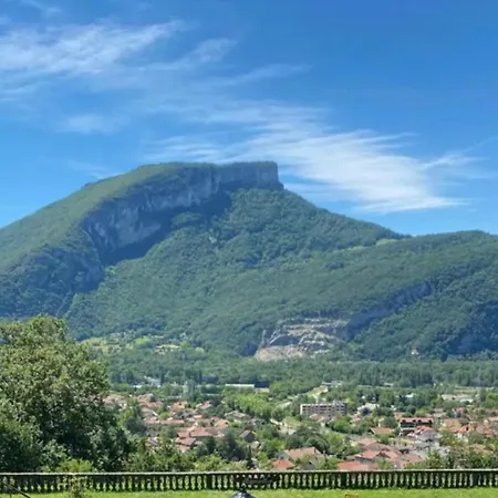 Homestay Le Domaine De La Source